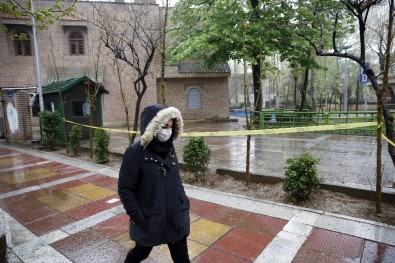 İran'da Korona Virüsten Ölenlerin Sayısı 6 Bin 486'Ya Yükseldi