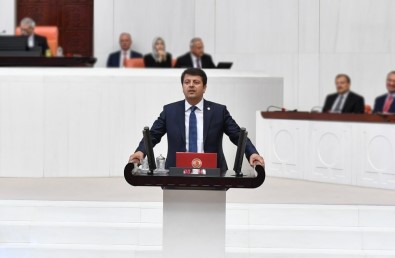 Milletvekili Tutdere, Avukatların Sorunlarını Dile Getirdi