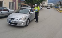 Bozyazı'da Trafik Polisleri, Vatandaşlara Maske Dağıttı Haberi