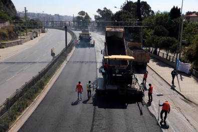 İzmir'de Asfalt Çalışmaları Hafta Sonu Hız Kazanacak