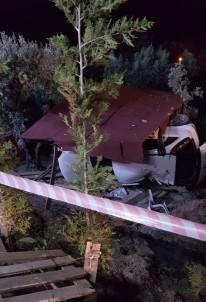 Bursa'da Hobi Bahçesine Dalan Aracın Sürücüsü Hayatını Kaybetti