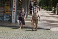 Aydın'da 65 Yaş Üstü Vatandaşlar Sokağa Çıkmaya Başladı