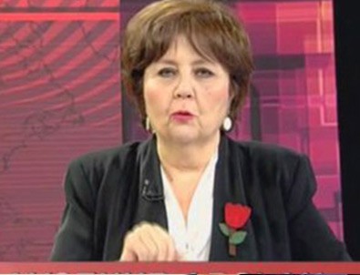 Ayşenur Arslan Halk TV’yi bıraktı