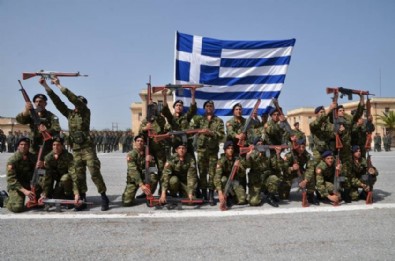 Gerilimi arttıracak adım! Yunan ordusu Türkiye sınırında...