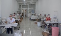 Kuşadası'nda Maske Üretiminde Rekor Kırıldı