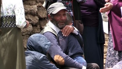 Tandıra Düşen Çocuğunu Kurtarmak İsteyen Anne, Yanarak Hayatını Kaybetti