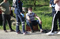 Araçlar Kafa Kafaya Çarpıştı; 3 Yaralı