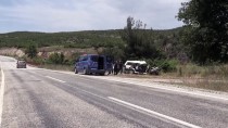 Balıkesir'de Otomobil Köprünün Korkuluklarına Çarptı Açıklaması 6 Ölü Haberi