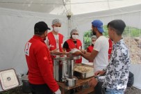 Bingöl'ün Köylerinde Çadırlar Kuruldu, Depremzedeler Kalmaya Başladı