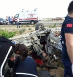 Kırşehir'de Kaza Yapan Araçlar Hurdaya Döndü Açıklaması 2 Ölü, 2 Yaralı