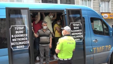 Polisler gözlerine inanamadı! 17 kişinin olması gereken minibüsten 35 kişi çıktı
