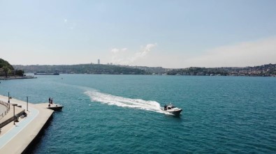 (Özel) İstanbul Boğazı'nda Boğulma İhbarı Polisi Alarma Geçirdi