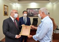 'Şeref Madalyası' Müzede Sergilenmek Üzere Vali Köşger'e Teslim Edildi