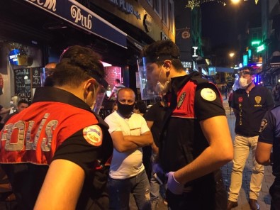 Beşiktaş'ta Kafe Ve Barlara 'Yeni Normal' Denetimi