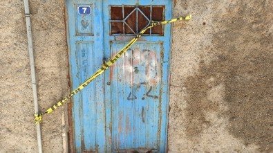 Gercüş'te 2 Ev Karantinaya Alındı