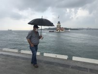 Anadolu Yakası'nda Beklenen Yağmur Başladı