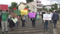 Elektrikli Araçların Açılışı İçin Büyükada'ya Gelen Ekrem İmamoğlu Protesto Edildi Haberi