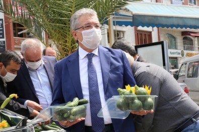 Edremit Belediyesi'nin Hasat Sevinci