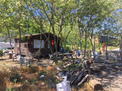 Ordu Sahilleri Kaçak Yapılardan Temizleniyor