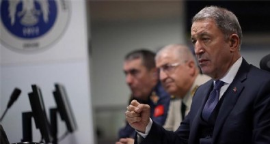 Milli Savunma Bakanı Hulusi Akar'dan 'Fransız gemisine taciz' iddiaları hakkında açıklama