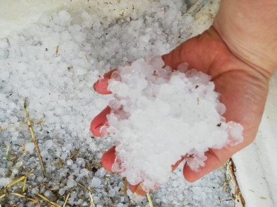 Bursa'nın İznik İlçesinde Önce Dolu Ardından Sel