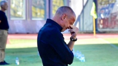 İtalyan teknik adam gözyaşlarına boğuldu