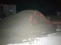 Otomobil Çakıl Yığınına Çarptı,Sürücü Yaralandı