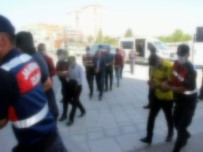 Kayseri Merkezli 14 İlde İnsan Kaçakçılarına Operasyon Açıklaması 25 Gözaltı