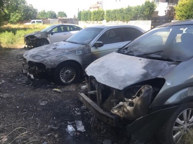 Konya'da Park Halindeki 4 Araç Kundaklandı