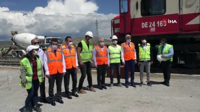 BTK'nin Önemli Merkezlerinden Kars Lojistik Merkezi İlk İş Trenini Ağırladı