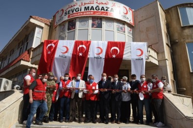 Kızılay Suriye'deki Sekizinci Mağazasını Resulayn'da Açtı