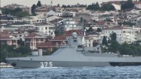 Rus Savaş Gemisi İstanbul Boğazı'ndan Geçti