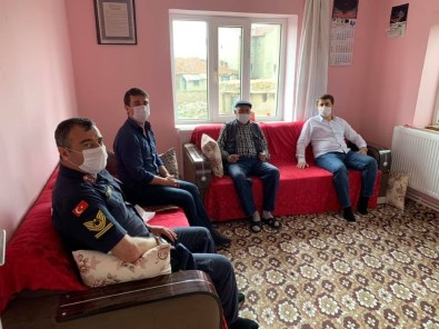 Şehit Babanın Acısı Paylaşıldı