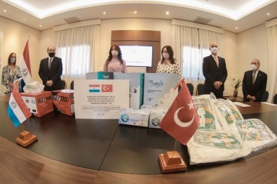 Türkiye'den Paraguay'a Salgınla Mücadelede Tıbbi Malzeme Yardımı