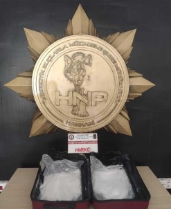 Hakkari'de 2 Kilo 500 Gram Metamfetamin Ele Geçirildi