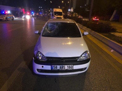 Ankara'da Yolun Karşına Geçmeye Çalışan İşçiye Otomobil Çarptı Açıklaması 1 Ölü