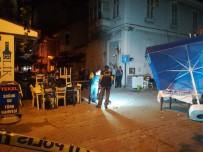 İzmir'de Silahlı Kavga Açıklaması 2 Yaralı