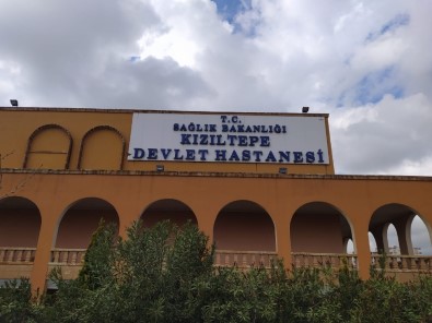Kızıltepe'de Bıçaklı Kavga Açıklaması 1 Yaralı