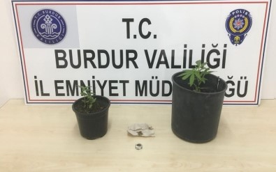 Burdur'da Uyuşturucu Operasyonu