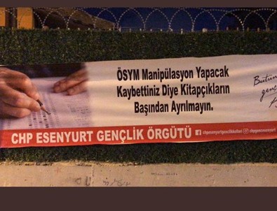 CHP'li gençlerden provokatif sınav pankartı