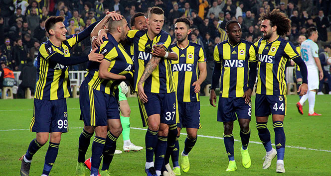 Fenerbahçe'de yıldız futbolcu kadroya geri döndü!
