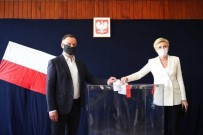 Polonya'da Cumhurbaşkanlığı Seçimleri İkinci Tura Kaldı