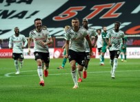 Beşiktaş'ta Gözler 15 Puanda