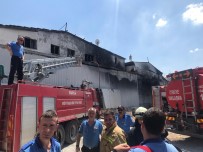 Bursa'da Geri Dönüşüm Fabrikasında Korkutan Yangın. Haberi