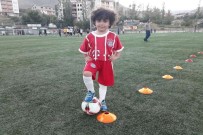 Kendisi Küçük Hayalleri Büyük