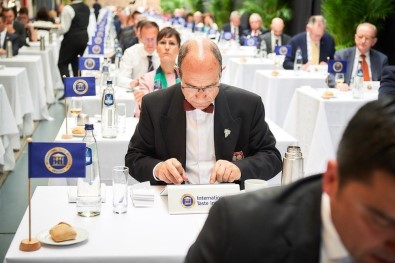 Afyonkarahisar'ın Maden Suyuna Brüksel'de 'Üstün Lezzet Ödülü' Verildi