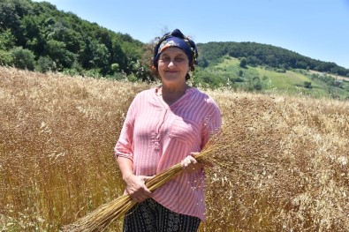 100 Yıllık Dede Mesleğini Canlandırmaya Çalışıyor