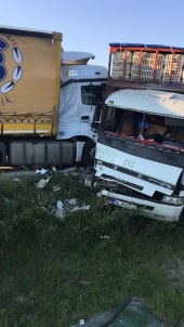 Bolu'da Zincirleme Trafik Kazası Açıklaması 1 Yaralı