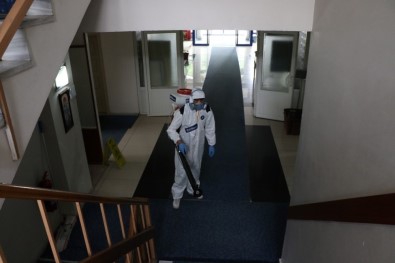 Kocaeli'de Salgın Sürecinde 10 Milyon Metrekare Alan Dezenfekte Edildi