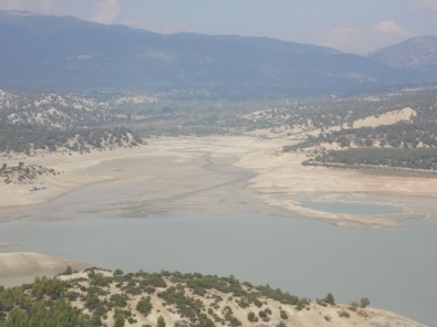 Korkuteli'nde Sulama Sezonu Pazar Günü Başlıyor